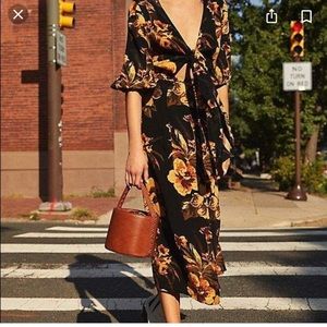 Faithfull The Brand Oliviera floral midi dress 4